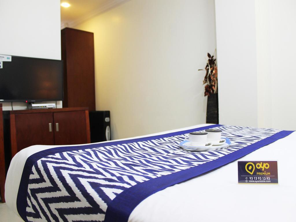 Oyo Premium Kaushambi 호텔 Indirapuram 객실 사진